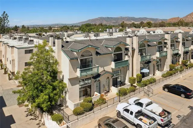 14325 Foothill Boulevard  #34, Sylmar, CA 91342 - #3