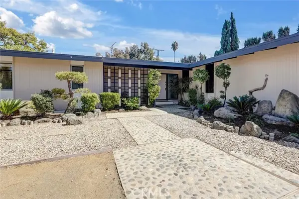 7048 Vanscoy, North Hollywood, CA 91605