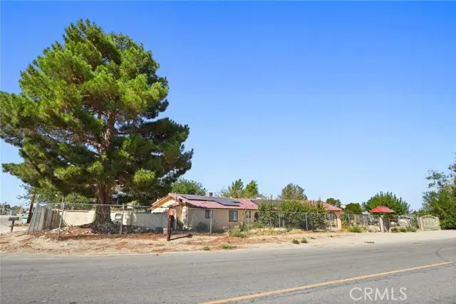 9555 Avenue T14, Littlerock, CA 93543 - #1