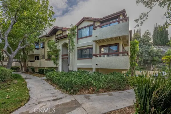 18033 Sundowner Way  #630, Canyon Country, CA 91387