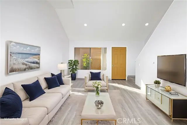 435 9th  #F5, Upland, CA 91786 - Image #2