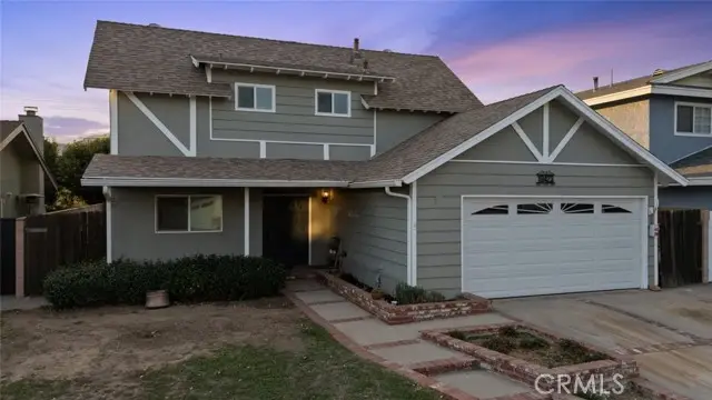 10423 Willowbrae Avenue, Chatsworth, CA 91311 - Image #3