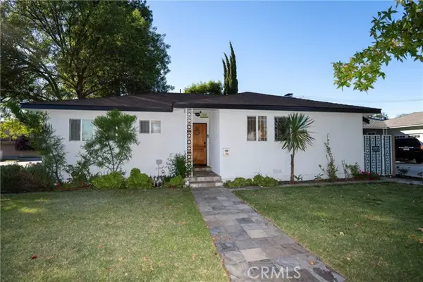 7001 Jellico Avenue, Van Nuys, CA 91406