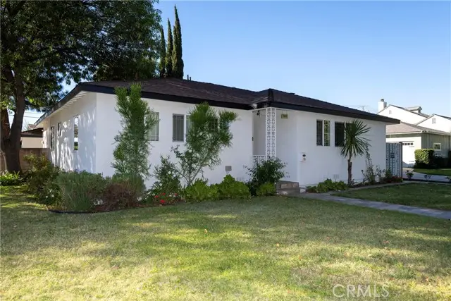 7001 Jellico Avenue, Van Nuys, CA 91406 - Image #2