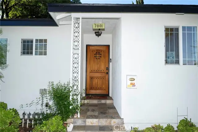 7001 Jellico Avenue, Van Nuys, CA 91406 - Image #3