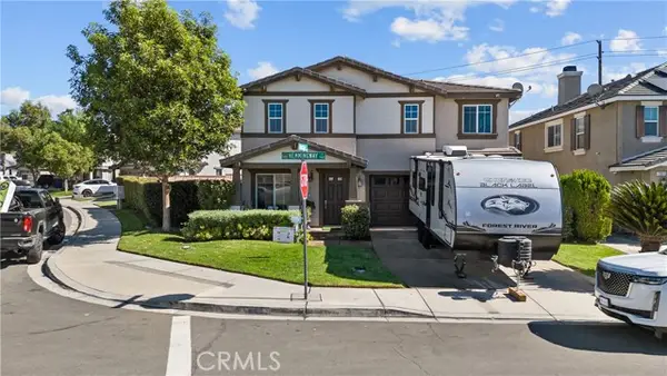 7925 Hemingway Court, Fontana, CA 92336