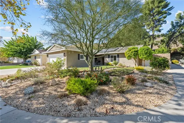 22003 Caceras, Saugus, CA 91350 - Image #3