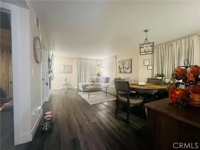 26972 Flo  #305, Canyon Country, CA 91351 - #3