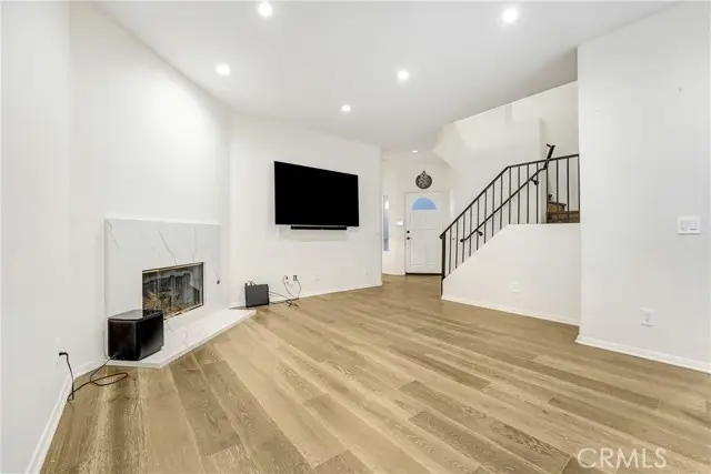 10025 Topanga Canyon  #109, Chatsworth, CA 91311 - Image #2