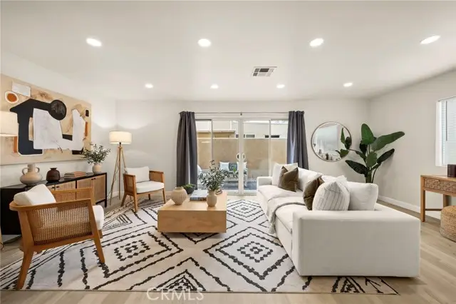 6247 Morse Avenue, North Hollywood, CA 91606 - Image #2