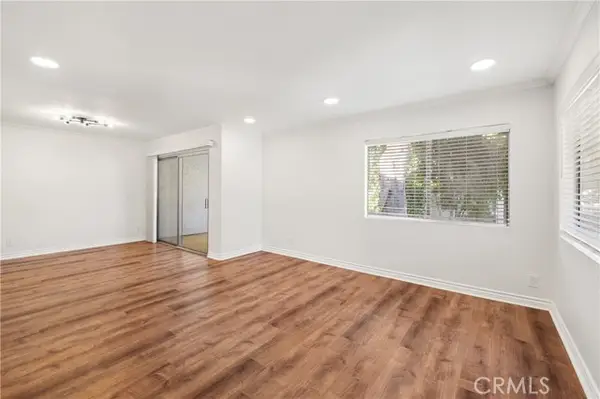 1346 Hillcrest Drive  #49, Thousand Oaks, CA 91362