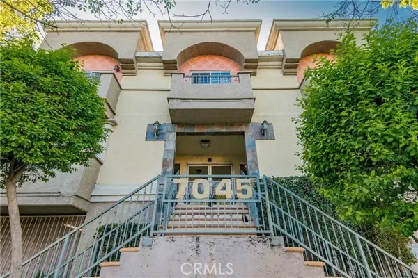 7045 Woodley Avenue  #218, Van Nuys, CA 91406