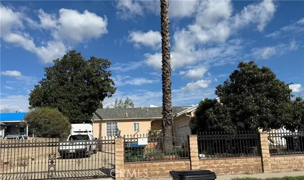 9664 Varna, Arleta, CA 91331