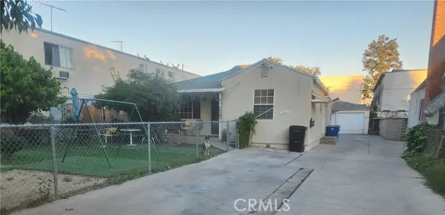 7262 Amigo, Reseda, CA 91335 - #1