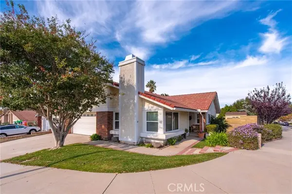 13693 Bear Valley Road, Moorpark, CA 93021