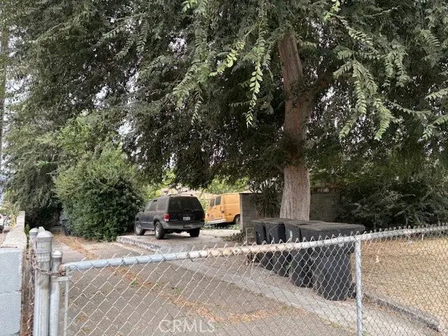 452 Lomita, Burbank, CA 91506 - Image #3