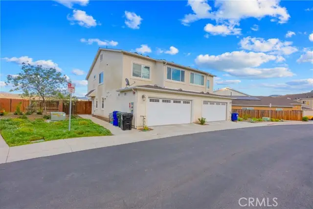 26142 Gravett Place, Saugus, CA 91350 - Image #1