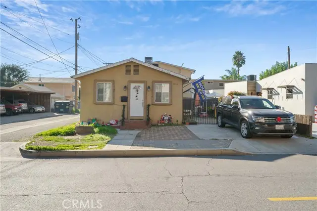 2014 Peyton Avenue, Burbank, CA 91504 - #2