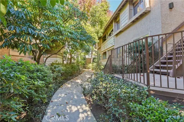 10237 De Soto, Chatsworth, CA 91311 - Image #1