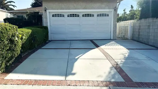 1046 W 123rd Street, Los Angeles, CA 90044 - Image #2