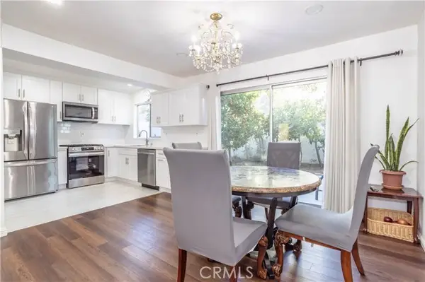 10125 De Soto  #45, Chatsworth, CA 91311