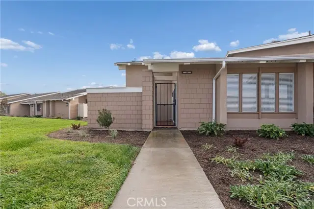 8855 Sutter Circle  #C-520, Huntington Beach, CA 92646 - Image #1