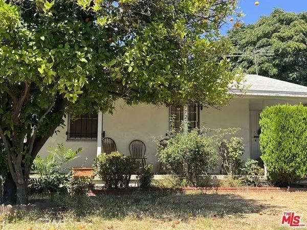 7402 Nestle, Reseda, CA 91335