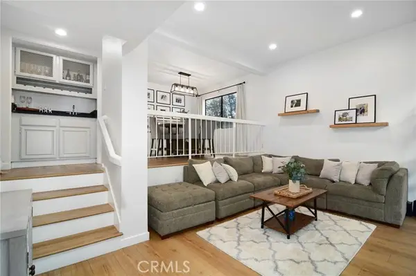 18741 Hatteras Street  #1, Tarzana, CA 91356