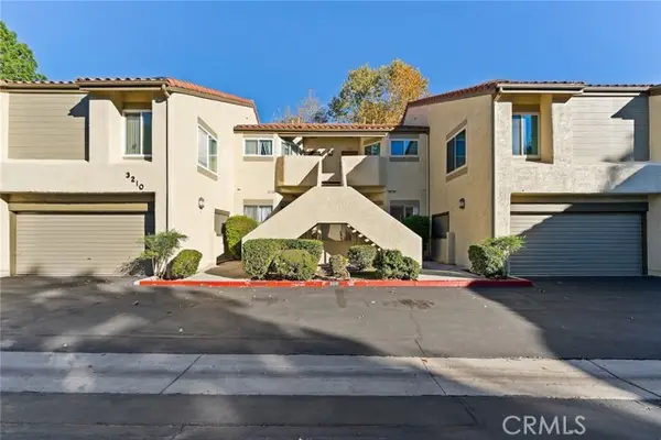 3210 Darby Street  #102, Simi Valley, CA 93063