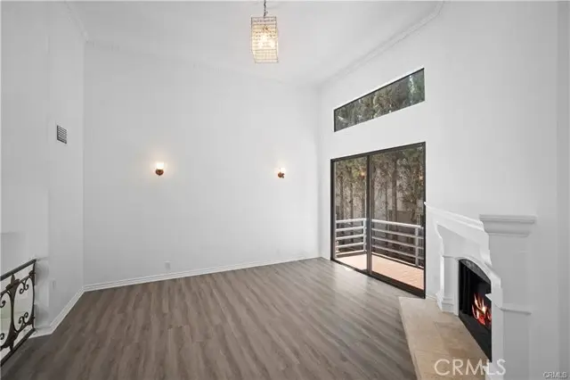 11954 Mayfield Avenue  #3, Los Angeles, CA 90049 - #2