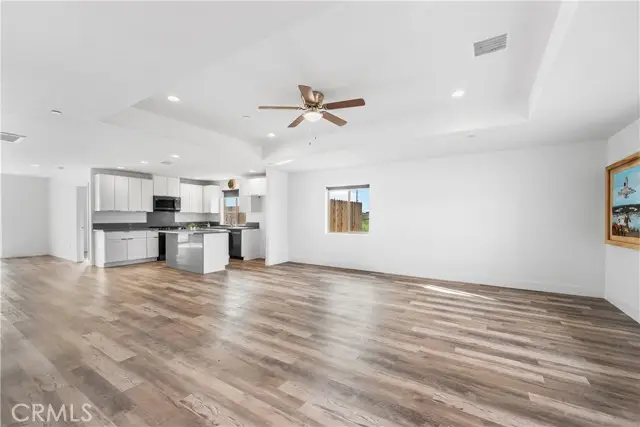 7270 Poppy, California City, CA 93505 - #3