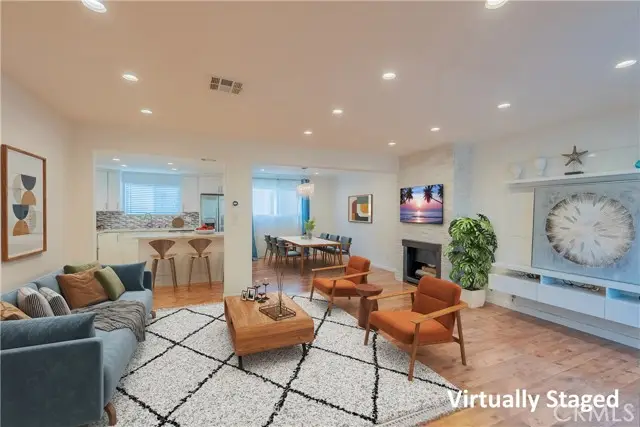 18550 Hatteras  #16, Tarzana, CA 91356 - Image #3