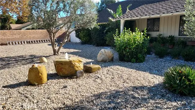 17928 Sunburst Street, Northridge, CA 91325 - Image #3