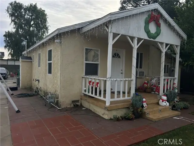 10816 Variel Avenue, Chatsworth, CA 91311 - Image #1