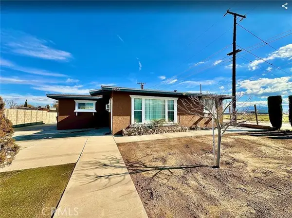 39302 10th, Palmdale, CA 93550