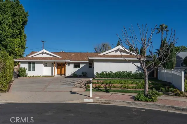 10560 Limerick, Chatsworth, CA 91311 - Image #2