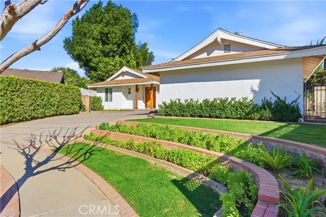 10560 Limerick, Chatsworth, CA 91311 - Image #3