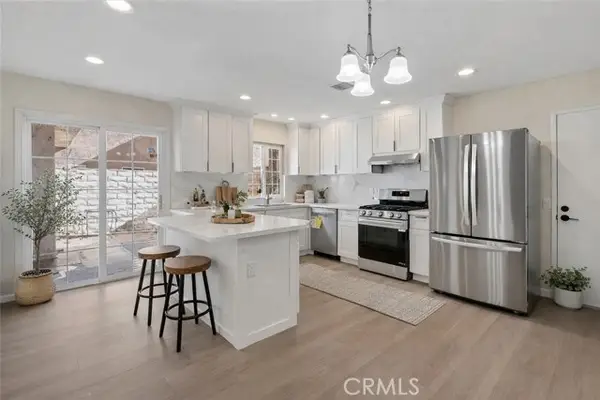 7615 Glade Ave  #114, Canoga Park, CA 91304