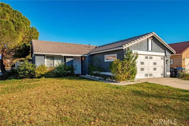 45728 Balmoral Court, Lancaster, CA 93534 - Image #3