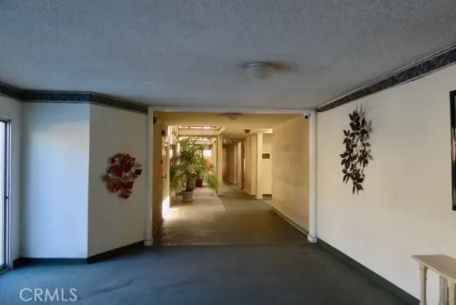 1236 Columbus  #16, Glendale, CA 91202 - Image #2