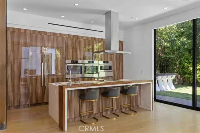 15241 Greenleaf, Sherman Oaks, CA 91403 - #2