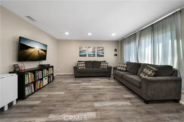 43352 Edson, Lancaster, CA 93536 - Image #3