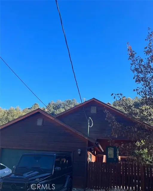 2504 Glacier Drive, Frazier Park, CA 93225