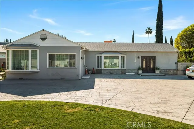15358 Cohasset, Van Nuys, CA 91406 - #1