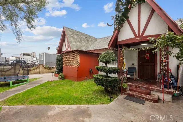 943 65th Street, Los Angeles, CA 90044 - #3