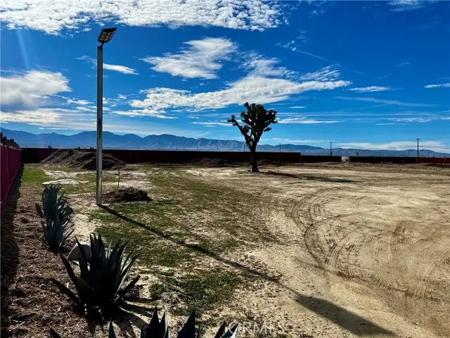 171 Ste Vic Avenue Q2, Palmdale, CA 93591 - #3