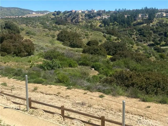 4 Coya Trail, Chatsworth, CA 91311 - #3