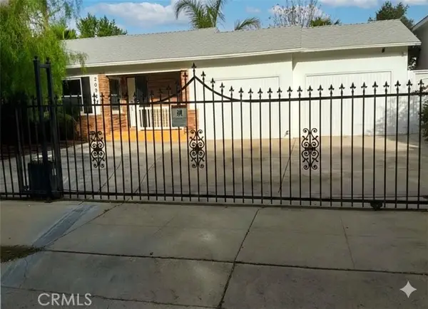 20957 Community, Canoga Park, CA 91304