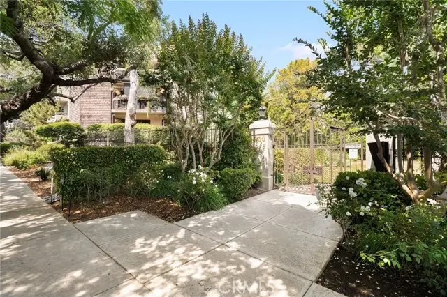 950 Kings, West Hollywood, CA 90069 - Image #2