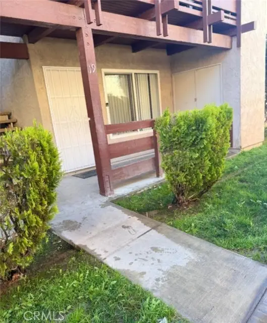 2040 Avenue J13, Lancaster, CA 93536 - Image #2